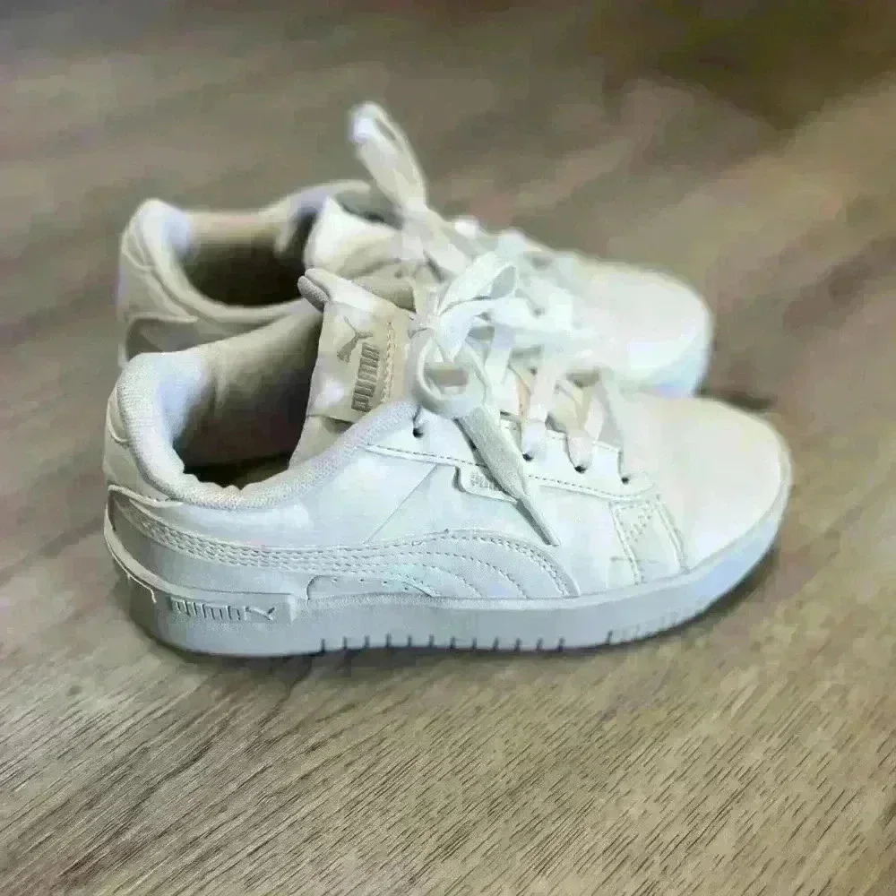 Puma all white